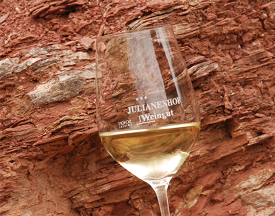 Weingut Julianenhof, Jochen und Laurenz SchmittGbR