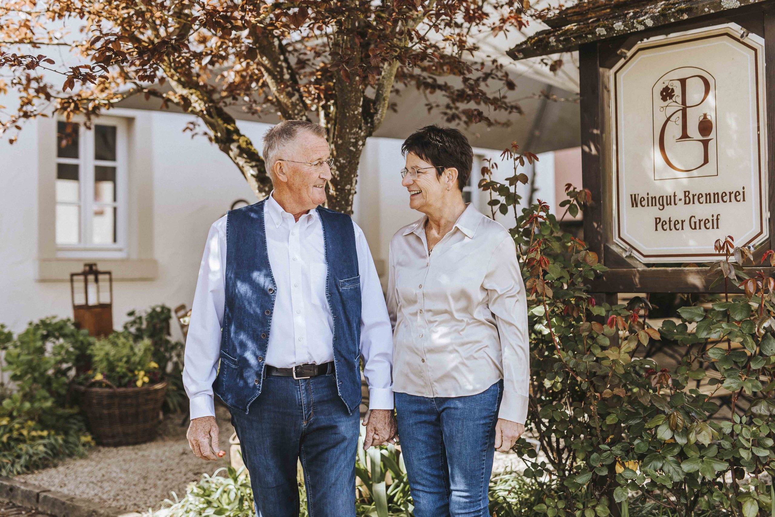 Weingut & Brennerei Peter Greif