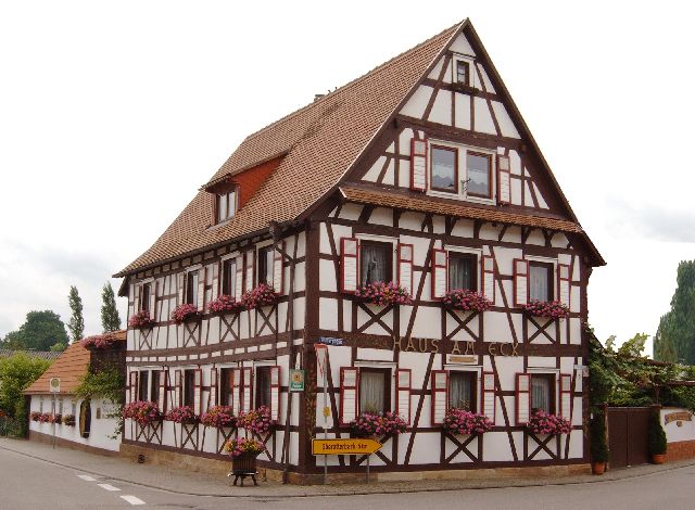 Weingut Straßer