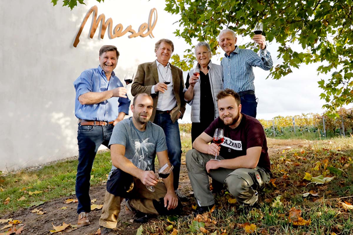 Weingut & Destillerie Mesel