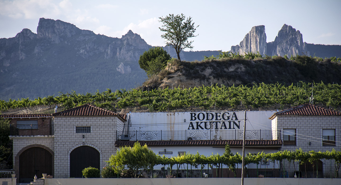 Bodega Akutain