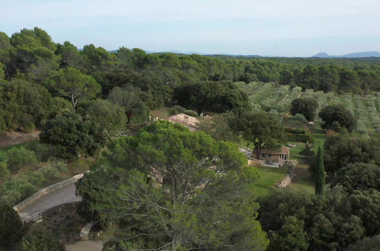 Le Barretian