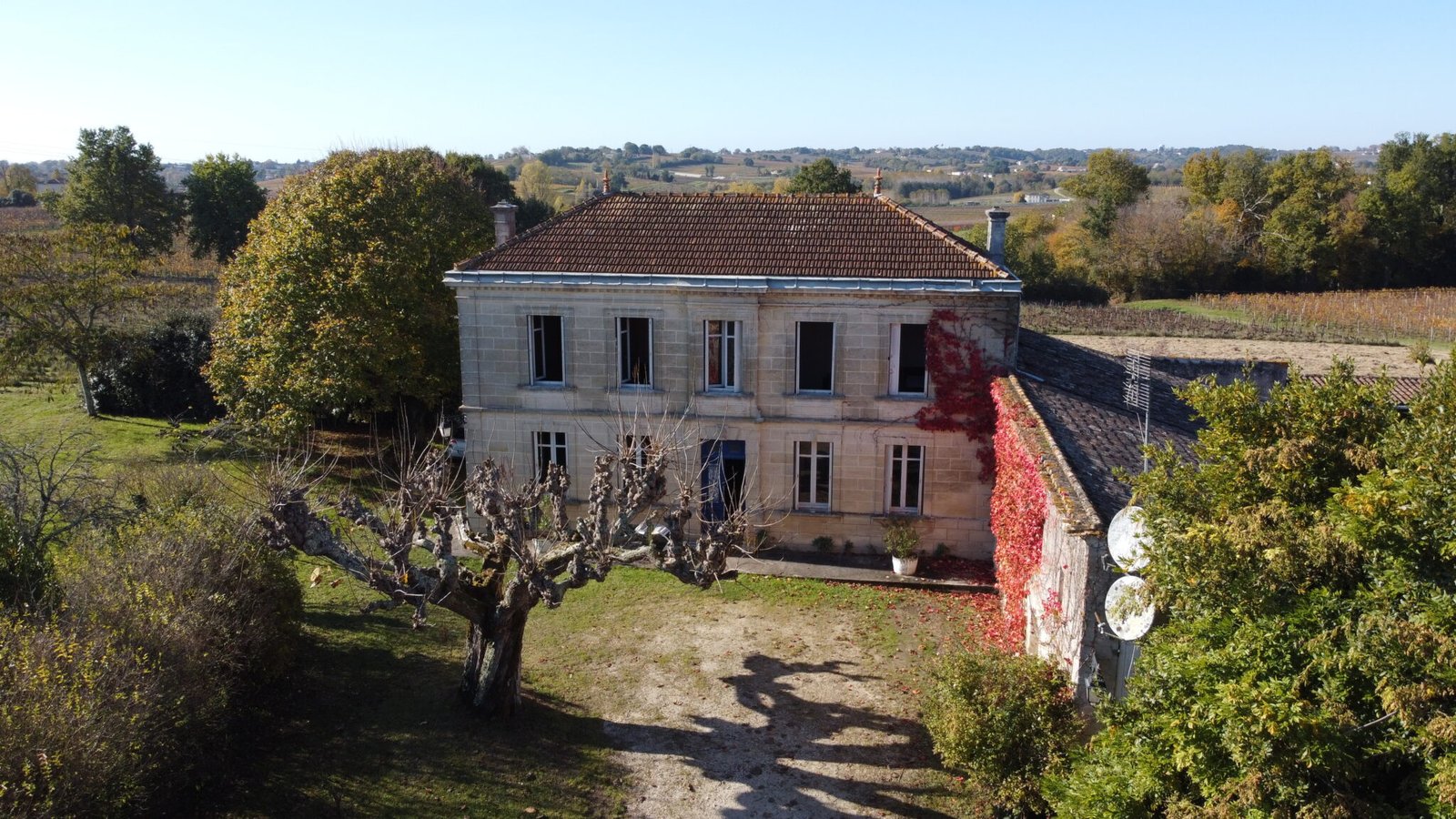 Chateau Monichot