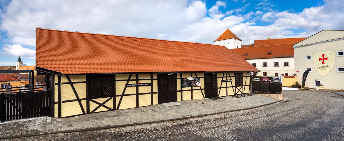 TEMPLÁŘSKÉ SKLEPY ČEJKOVICE, vinařské družstvo
