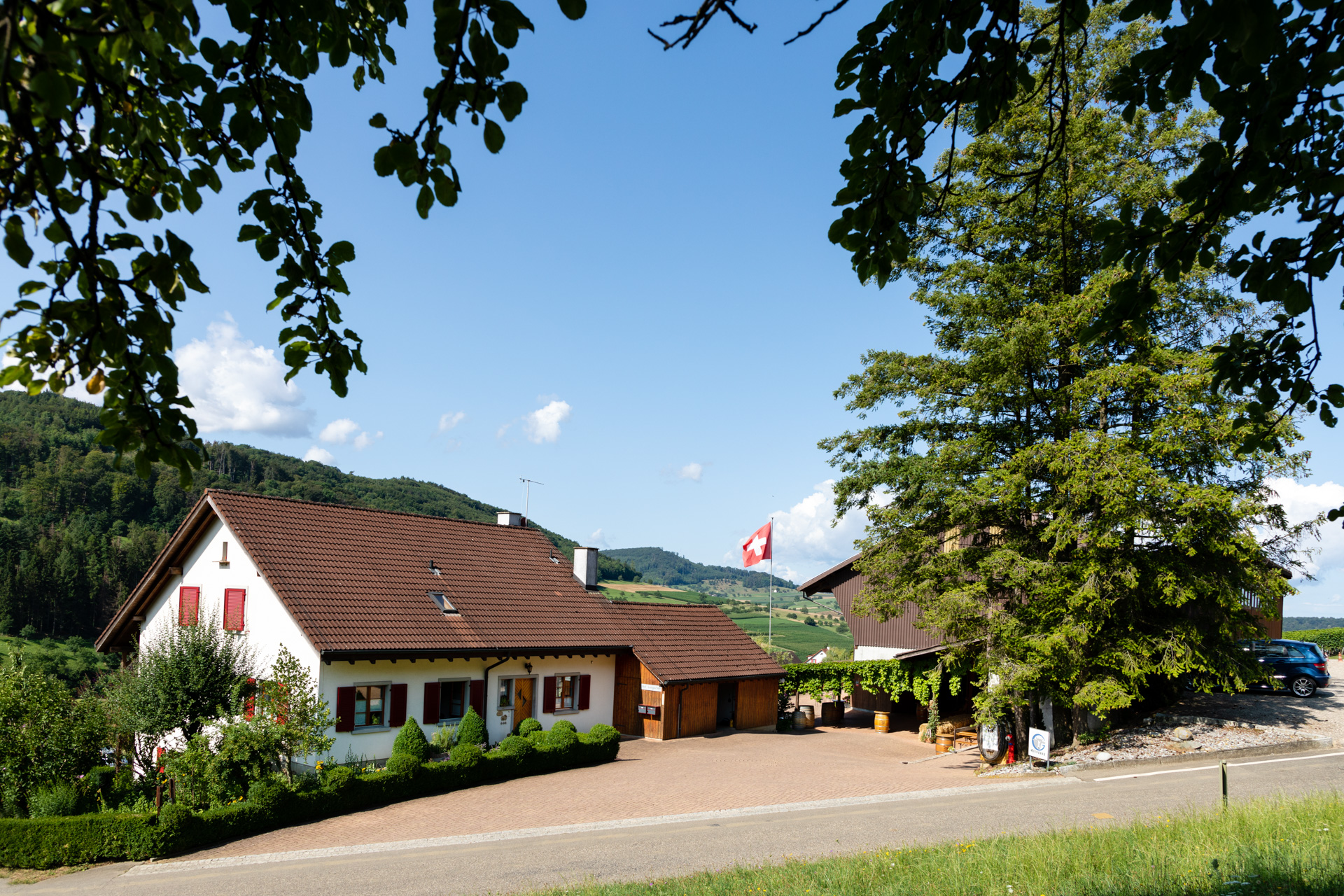 M. & B. Graf-Binkert