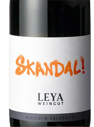 SKANDAL! Orange