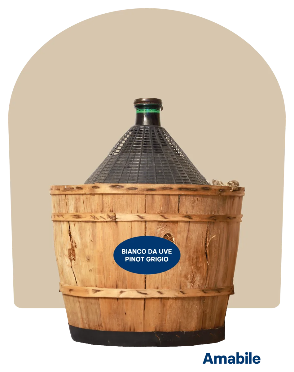 Vino bianco da uve Pinot Grigio – Amabile – Damigiana