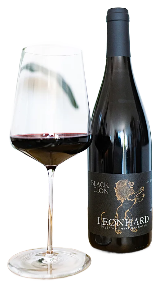 BLACK LION, trocken
